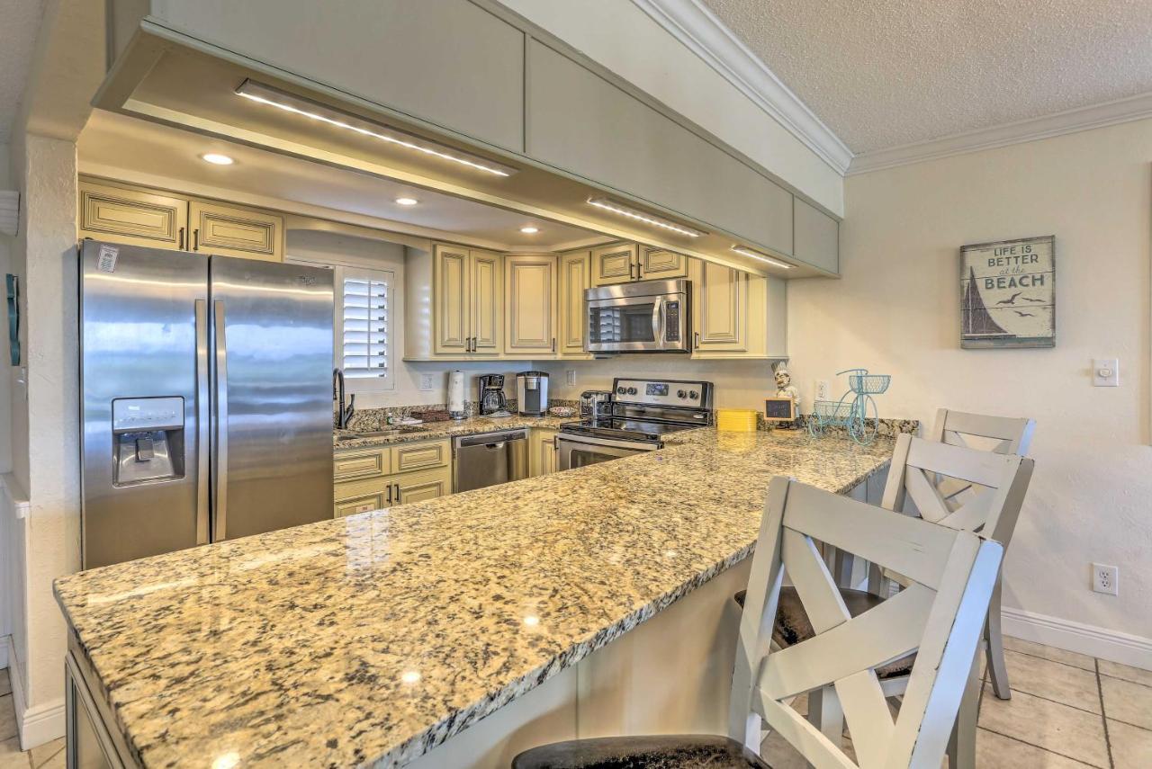 Miramar Beach Retreat - Beachfront And Poolside Destin Exterior photo